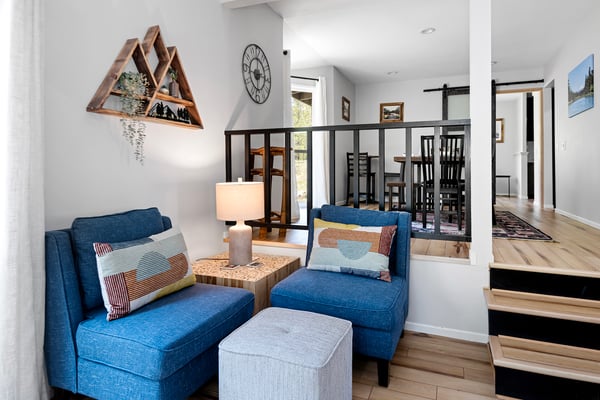 Seating Area 7 Newberry