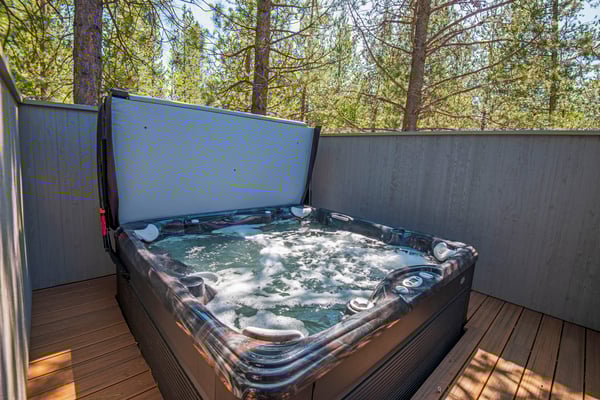 Hot Tub 7 Newberry